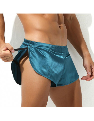 Короткие шорты с боковыми разрезами G182