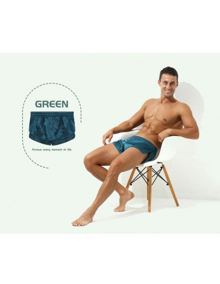 Короткие шорты с боковыми разрезами G182